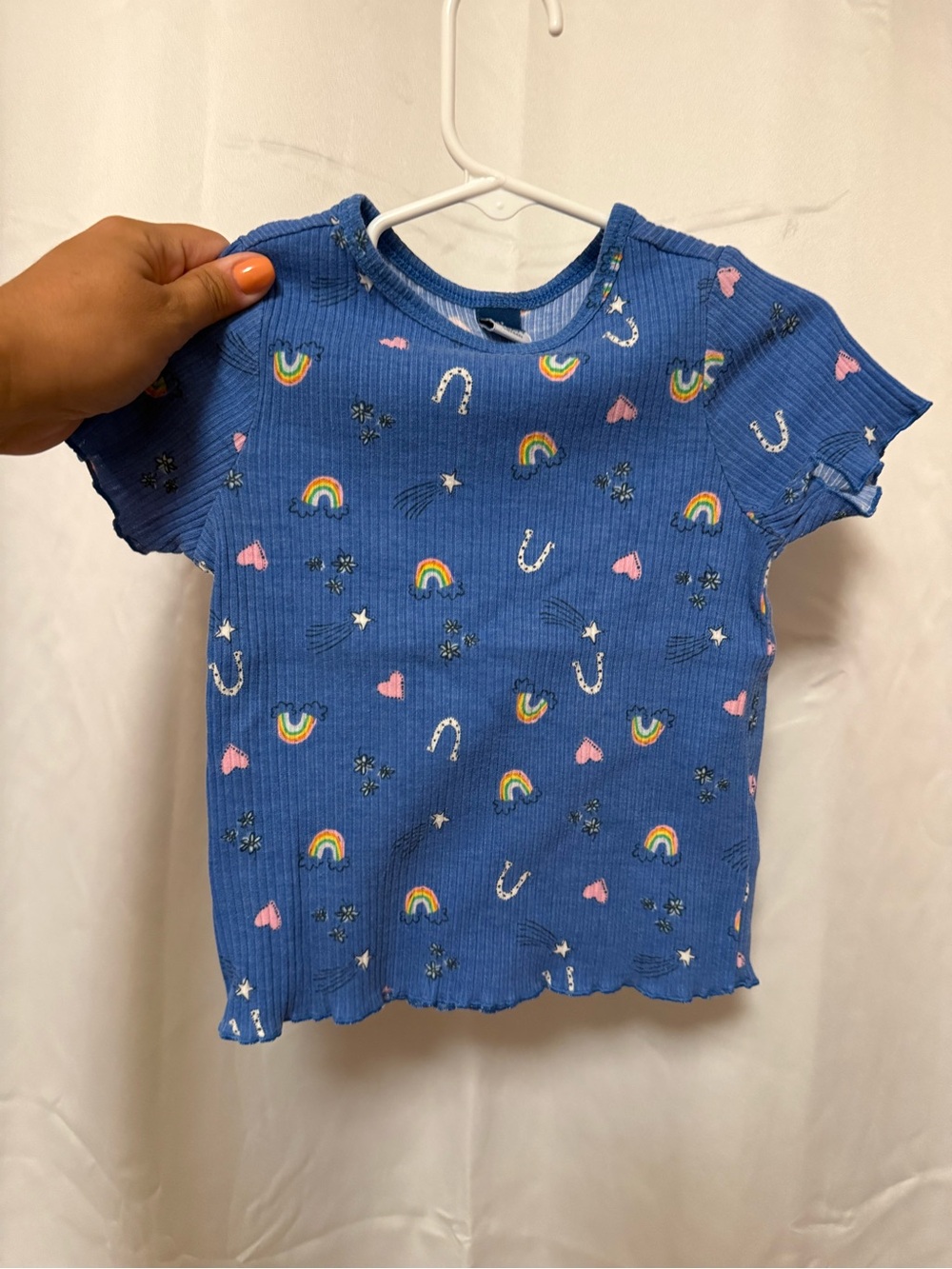 Old Navy Blue Short-Sleeve Kids Tee with Rainbows & Hearts